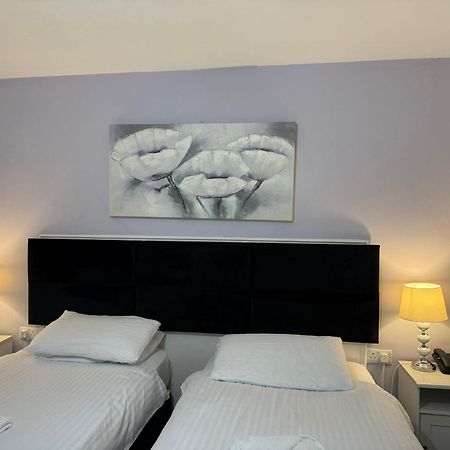 County Hotel Helensburgh Buitenkant foto